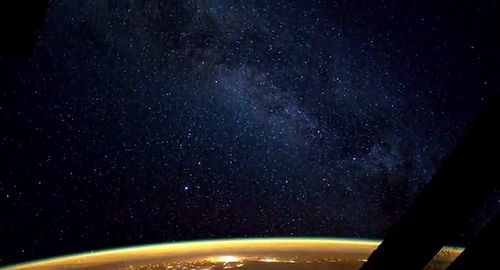 Earth_Illuminated02.jpg