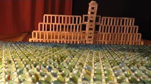 Marble_Army_vs_The_Wall.jpg