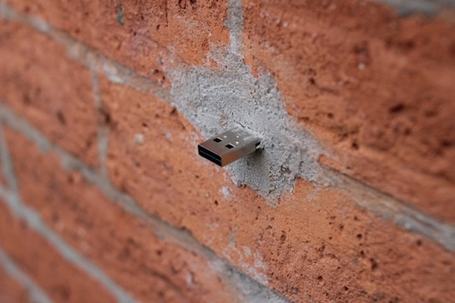 USB_dead_drops.jpg