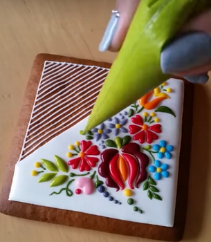 amazing_cake_decoration.png