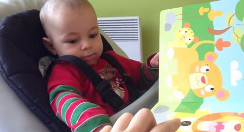 Baby_hears_lion_roar.jpg