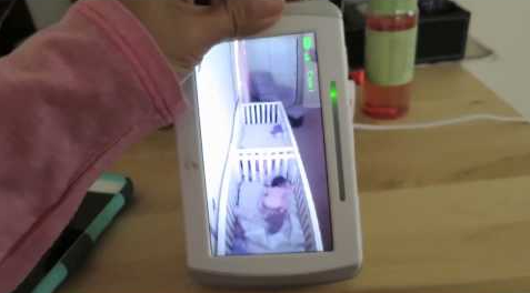 Baby_twins_pretend_to_be_sleeping.png