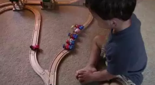 A_two-year-olds_solution_to_the_trolley_problem.png