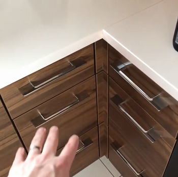 This_corner_drawer.png
