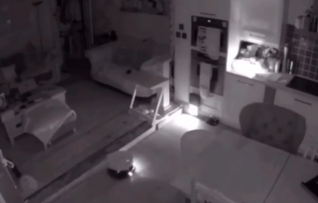 roomba_stacking.png