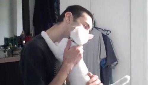 cat_loves_hug.jpg