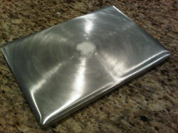 sand_off_macbook.jpg