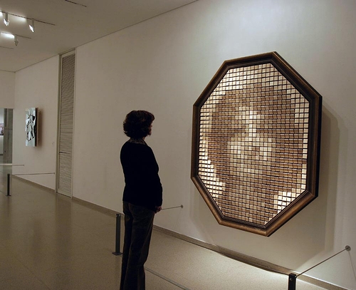wooden_mirror.jpg